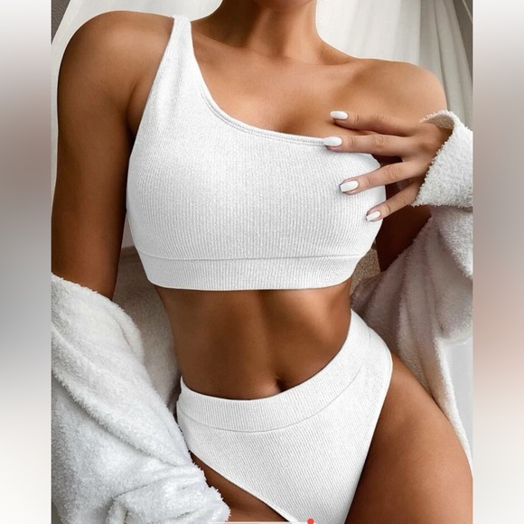 Shein white high rise bikini - Picture 2 of 3